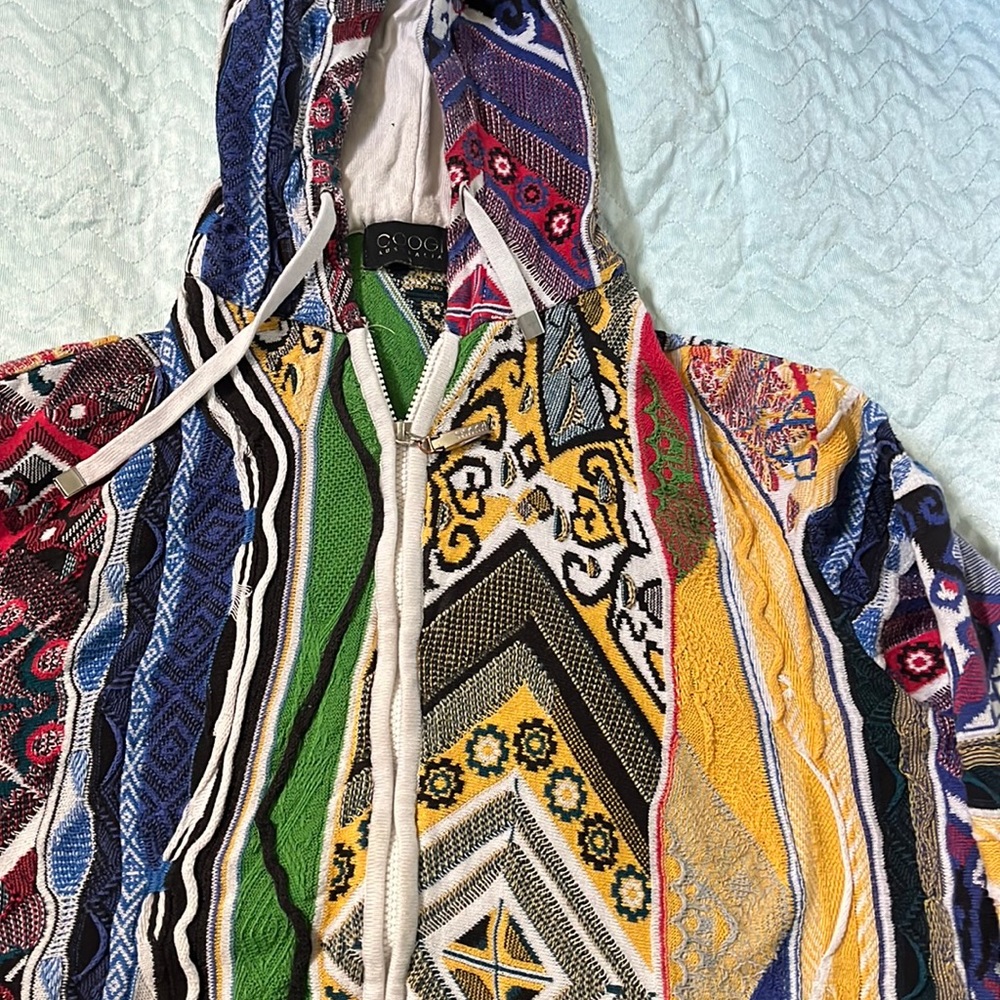 COPY - I have a XL mens coogi zip up hoodie
